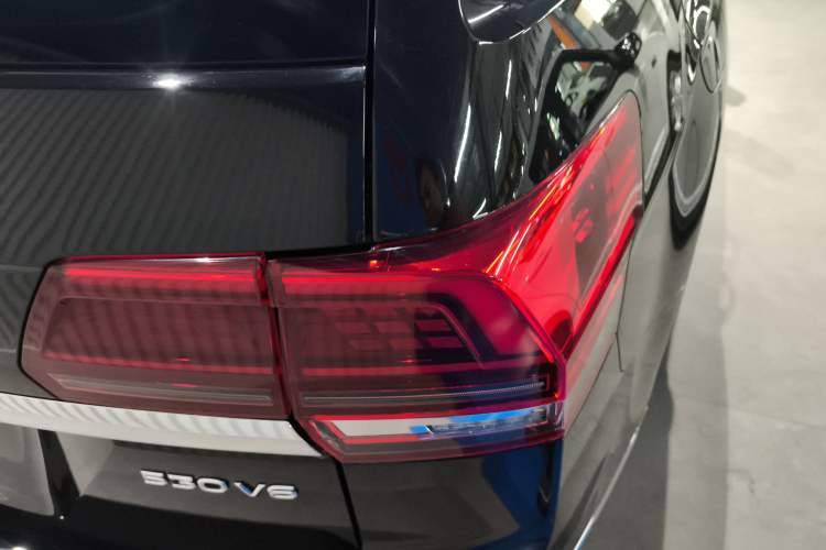 Used Volkswagen Teramont 2017 330TSI Two-Wheel-Drive Luxury Edition
