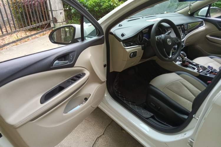 Used Buick Verano 2017 Sedan 15S Automatic Leading Model Driver Seat