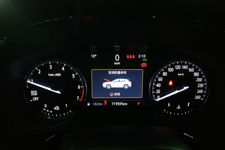 Used Buick Envision 2022 Encore Plus 652T Five-Seat Luxury Model
