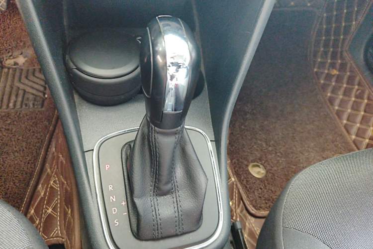 Used Volkswagen Polo 2014 1.4L Automatic Comfort Edition