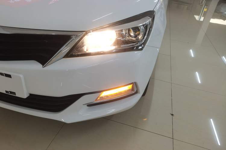 Used CHANGAN Alsvin V7 2016 1.6L Manual Enjoyment Model China V Standard Left Front Headlight