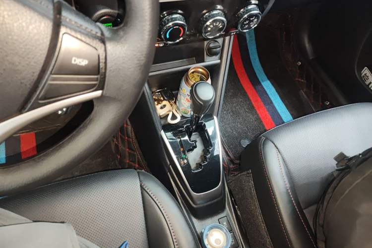 Used Toyota YARiS L Zhi Xuan 2022 X-Trail 1.5L CVT Luxury PLUS Edition
