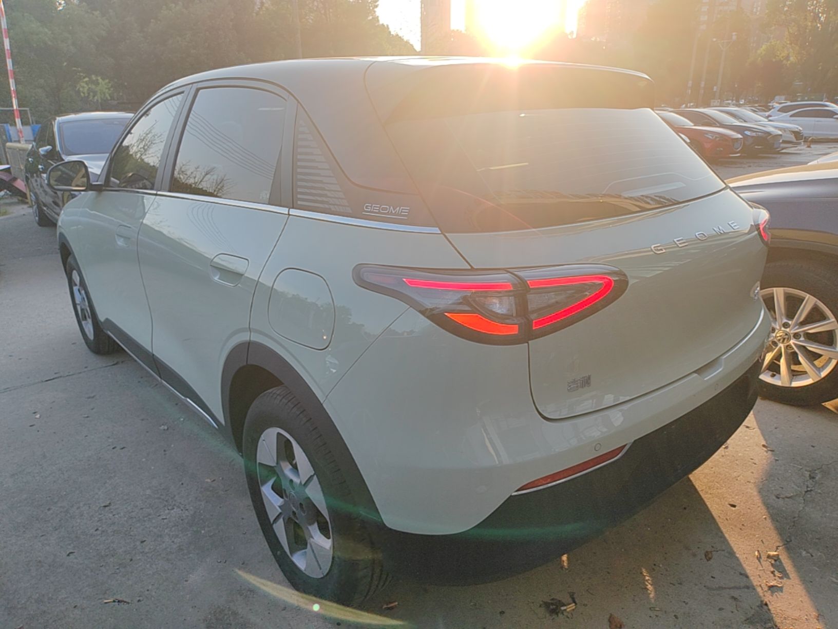 Geely Galaxy Geome 2025 UP 410km Exploration+ Edition — снимка 4
