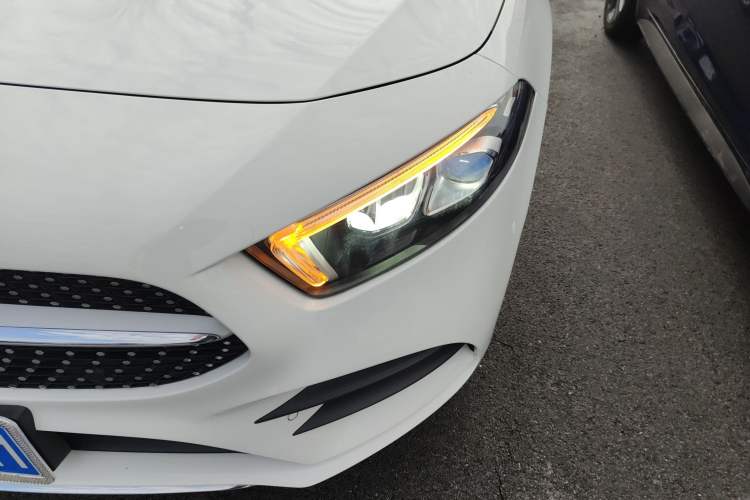 Used Mercedes-Benz A-Class 2020 A 200 L Sport Sedan Left Front Headlight
