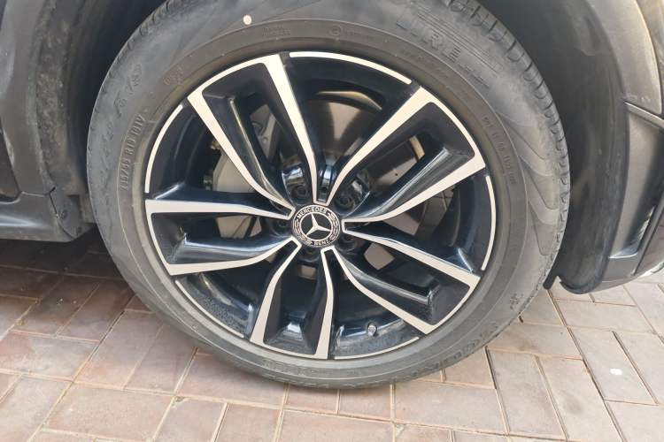 Used Mercedes-Benz GLC 2020 Facelift GLC 300 L 4MATIC Dynamic Edition