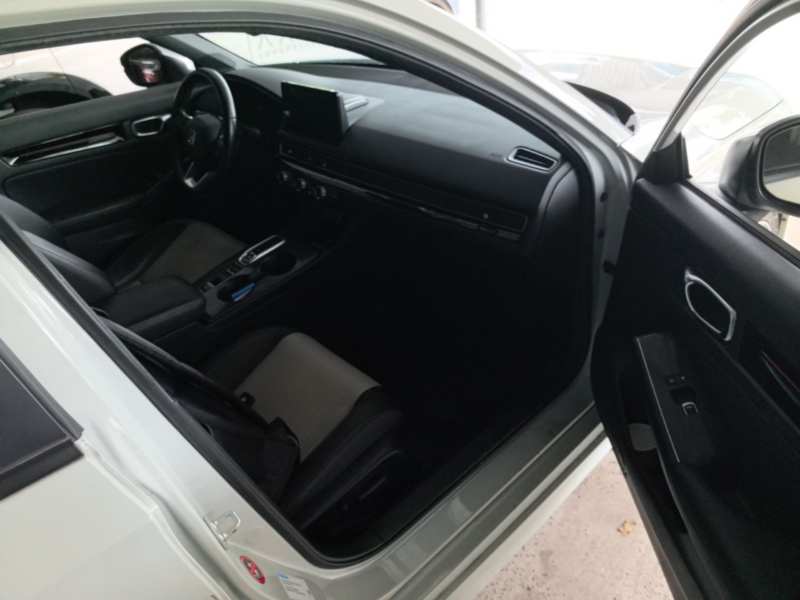 Used Honda Civic 2023 2.0L eHEV Swift Edition — 28