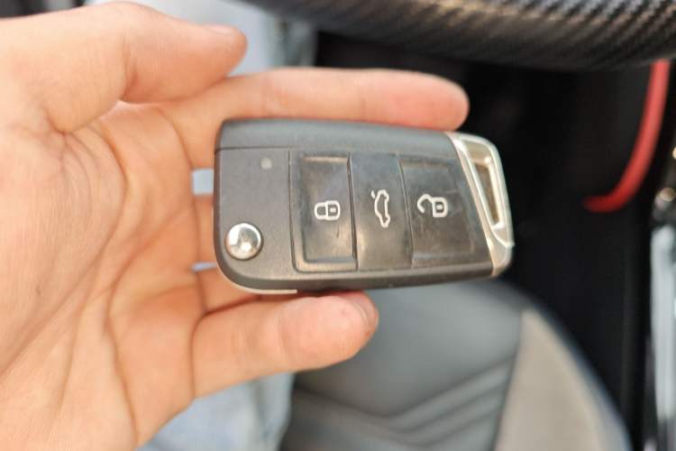 Used Volkswagen Tayron GTE Plug-in Hybrid 2022 1.4T Luxury Model Vehicle Key