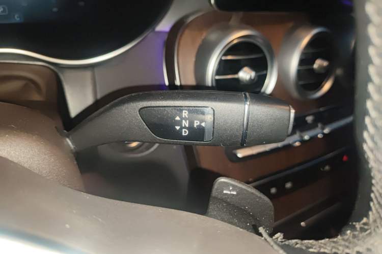 Used Mercedes-Benz GLC 2020 Facelift GLC 300 L 4MATIC Dynamic Edition