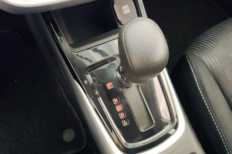 Used Nissan Tiida 2019 1.6L CVT Cool Edition China VI Standard Gear Lever