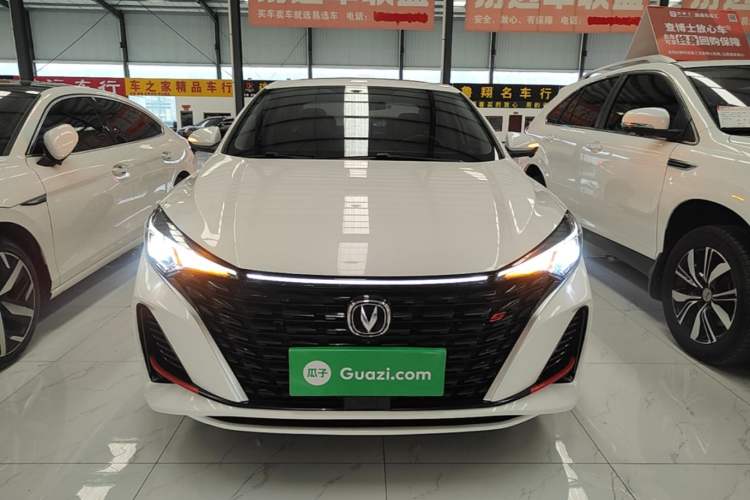 Used CHANGAN Eado 2023 Changan Edition PLUS Blue Whale NE 1.4T GDI DCT Prestige Version