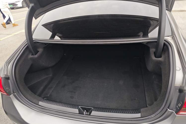 Used Mercedes-Benz A-AMG 2019 AMG A 35 L 4MATIC
