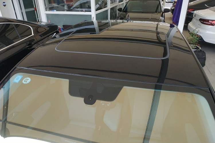 Used Volkswagen Lavida 2023 1.5L Automatic Starry Sky 5 Million Edition Roof