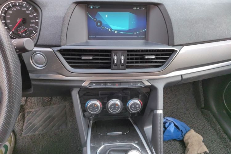 Used Haval H6 2018 Red-Label Sport Version 1.5T Manual Two-Wheel Drive Elite Model