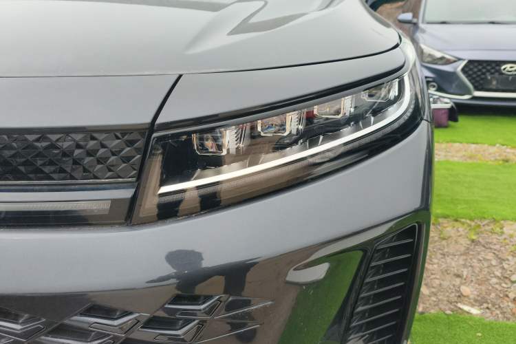 Used EXEED Zhuifeng C-DM 2024 C-DM 1.5 TCI 105KM Luxury Edition Left Front Headlight