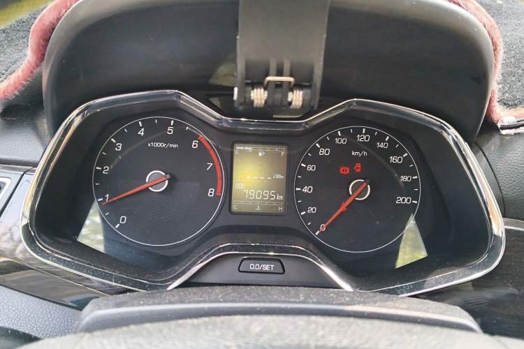 Used Baojun 310 2016 1.2L Manual Luxury Model
