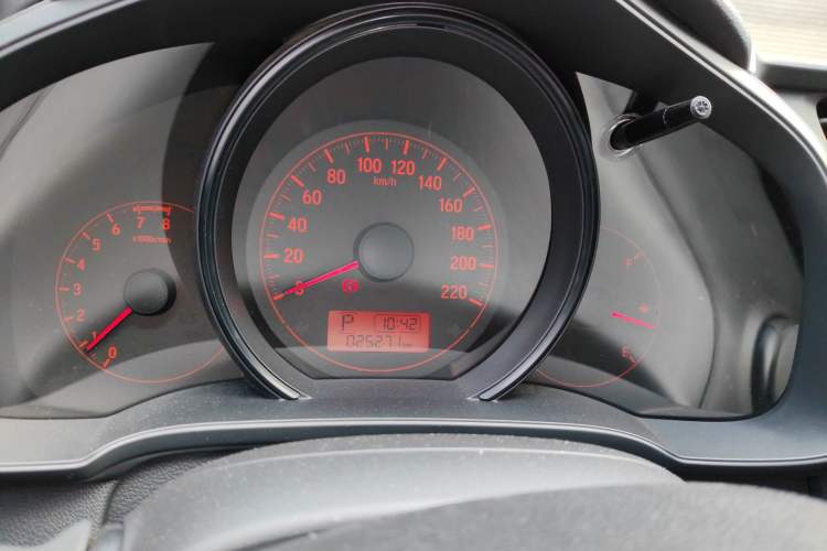 Used Honda Fit 2016 1.5L LX CVT Comfort Model