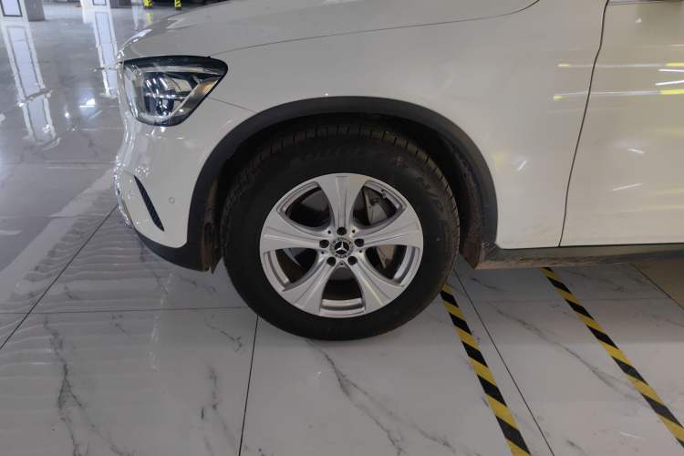 Used Mercedes-Benz GLC 2020 GLC 260 L 4MATIC Dynamic Model