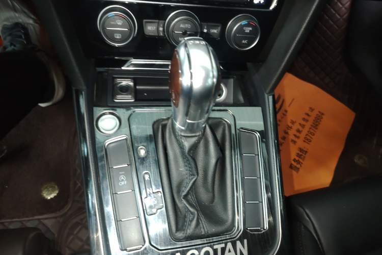 Used Volkswagen Magotan 2018 Facelift 330TSI DSG Luxury Model