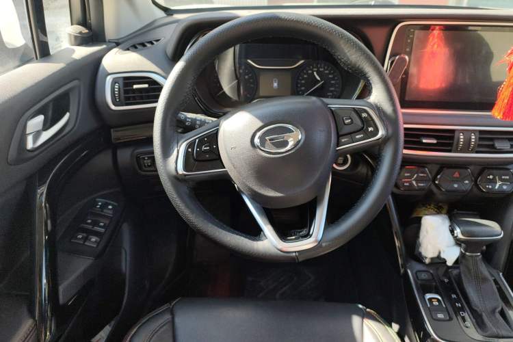 Used GAC Trumpchi GS4 2018 235T Automatic Two-Wheel Drive Elite Edition Steering Wheel