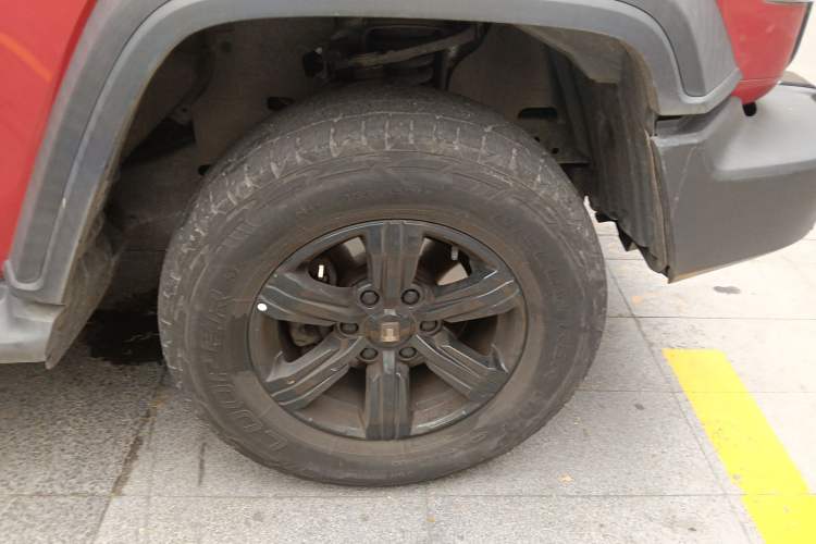 Used Tank 300 2021 Off-Road Edition 2.0T Conqueror Right Front Wheel Hub