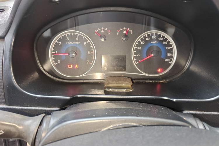 Used Dongfeng Fengon 350 2014 1.5L Manual Base Version Instrument Cluster