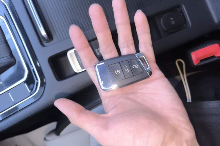 Used Volkswagen Magotan 2023 2 Million Units Commemorative Edition 330TSI DSG Luxury Version