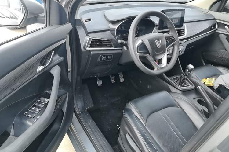 Used Baojun 360 2018 1.5L Manual Elite Version National V