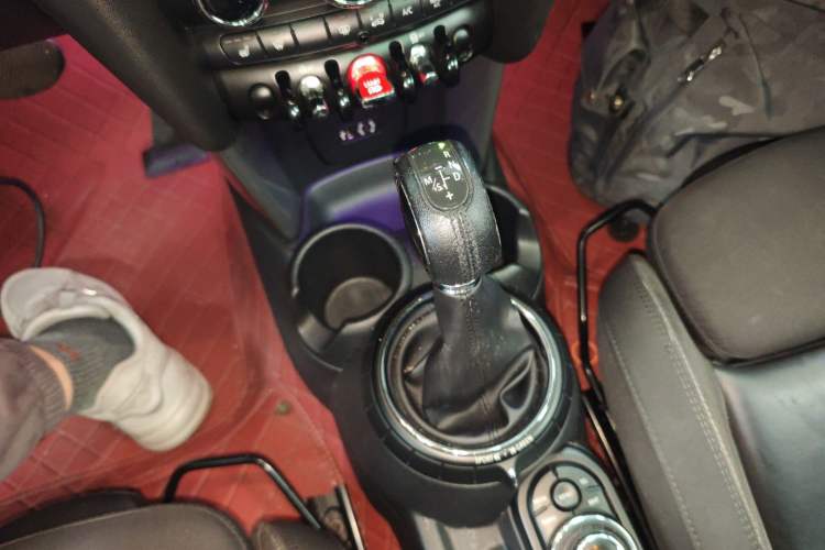 Used MINI 2014 1.5T COOPER Excitement Gear Lever