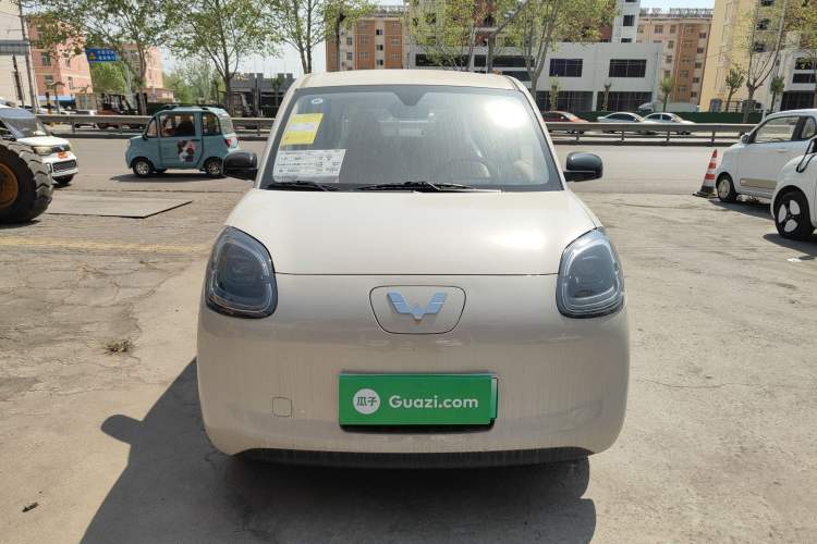 Used Wuling Hongguang MINIEV 2025 Four-Door Version Advanced Edition Front