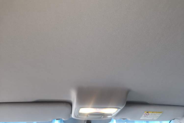 Used Geely Auto Vision 2016 1.5L Manual Happiness Edition Headliner