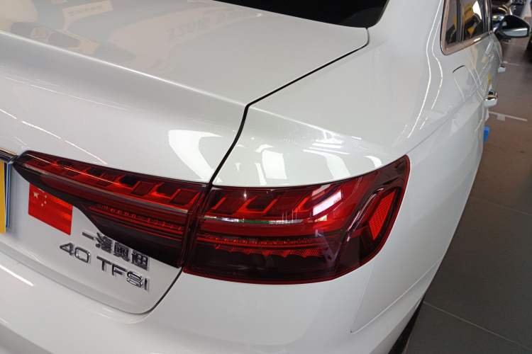 Used Audi A4L 2022 40 TFSI Luxury Dynamic Model
