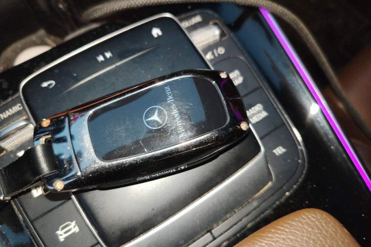 Used Mercedes-Benz GLB 2022 Updated GLB 200 Fashion Edition