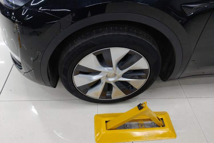 Used Tesla Model Y 2022 Revised Version Long-Range All-Wheel Drive