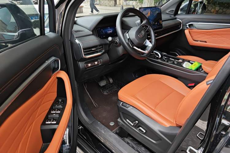 Used Geely Auto Haoyue L 2024 2.0T DCT Flagship Version