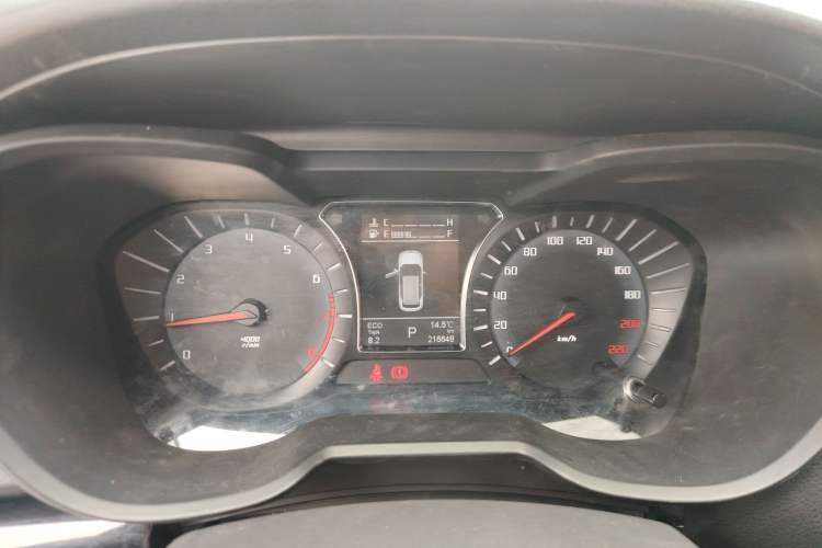 Used GAC Trumpchi GS4 2015 200T G-DCT Elite Edition Instrument Cluster