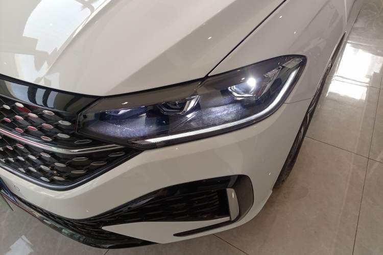 Used Volkswagen Lavida 2024 300TSI DSG Starry Sky Leading Edition
