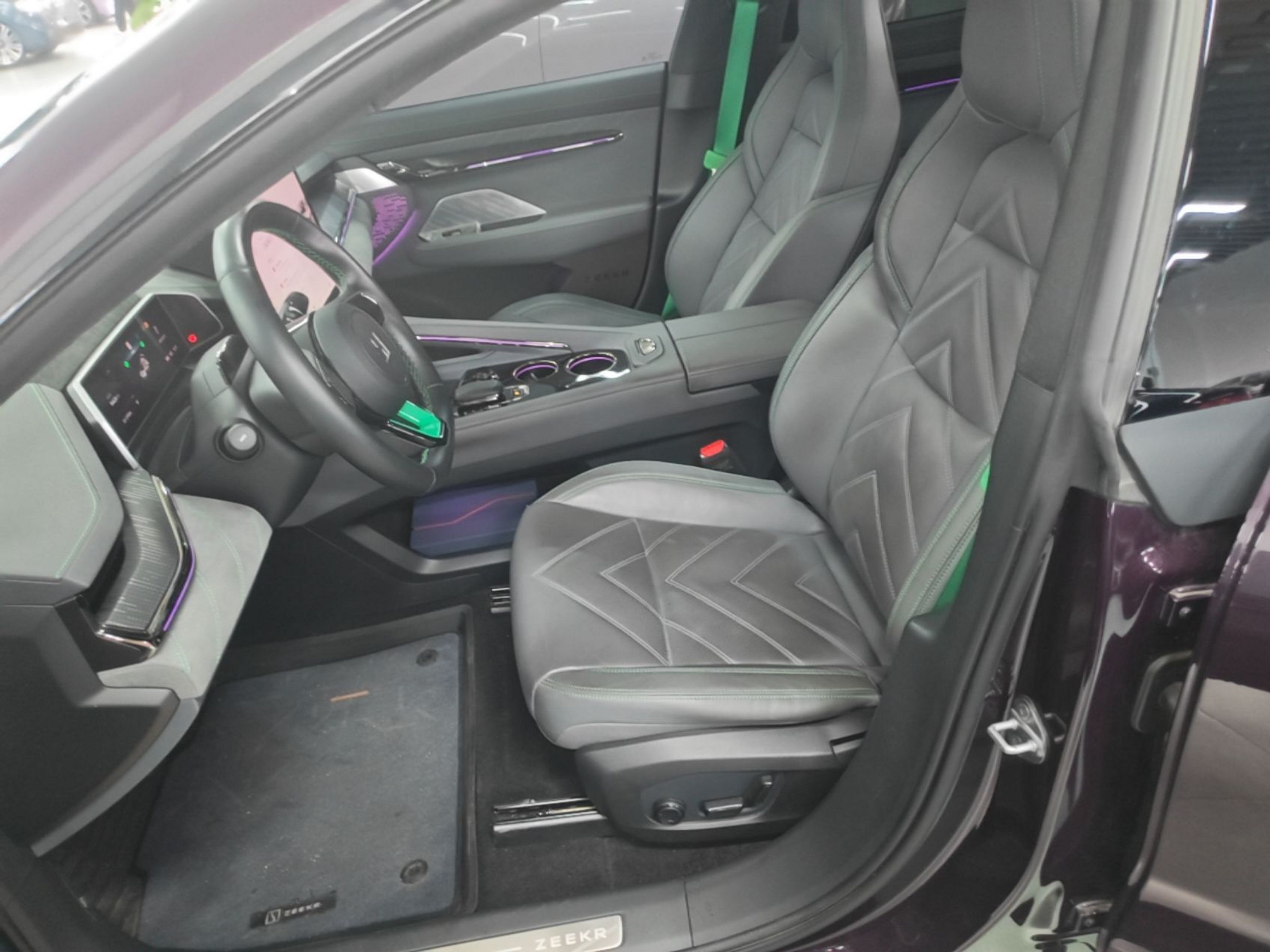 Interior delantero