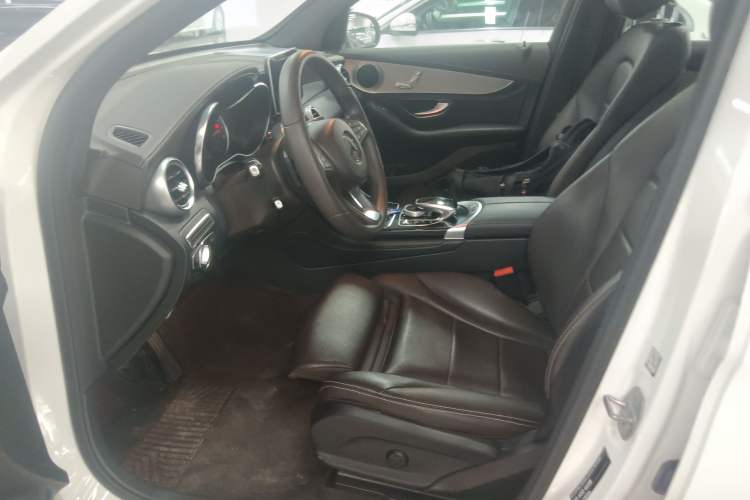 Used Mercedes-Benz GLC 2019 GLC 200 4MATIC Left Front Seat