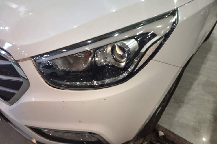 Used Hyundai ix35 2015 2.0L Automatic 2WD Comfort Edition China V Standard Left Front Headlight