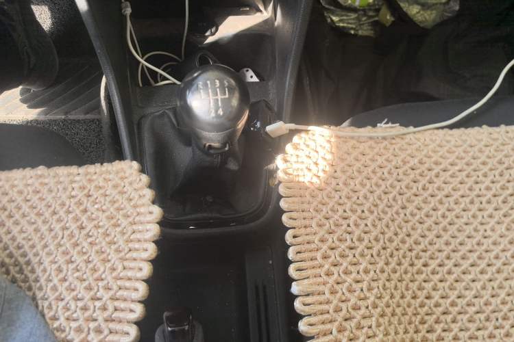 Used Volkswagen Jetta 2013 1.4L Manual Fashion Model Gear Lever