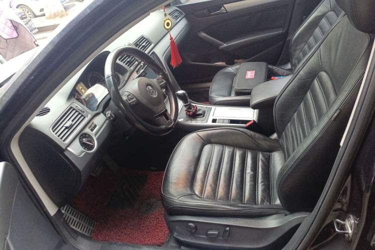 Used Volkswagen Passat 2013 1.8TSI DSG Prestige Edition Left Front Seat