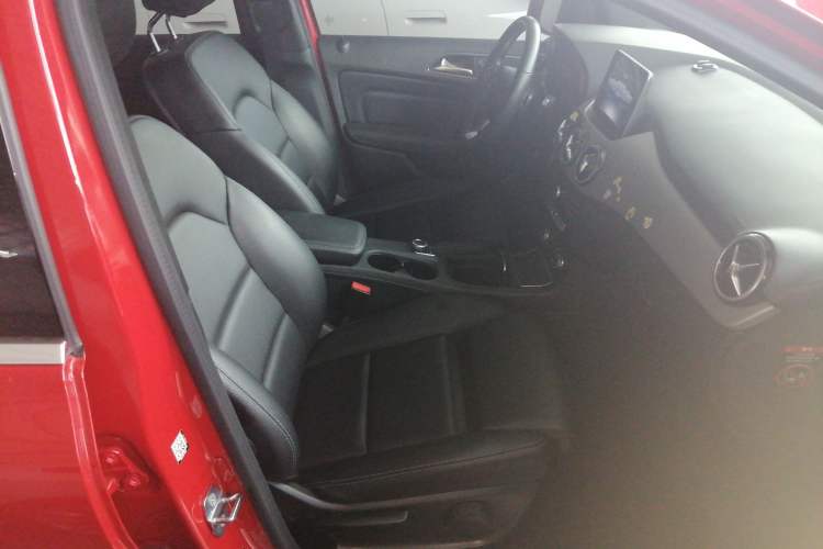 Used Mercedes-Benz B-Class 2019 B 200 Sport Edition