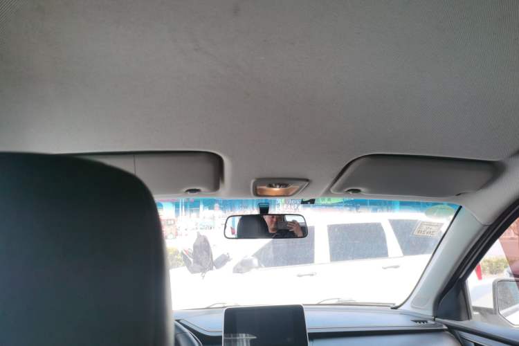 Used Wuling Hongguang S3 2018 1.5L Manual Comfort Model China V Standard