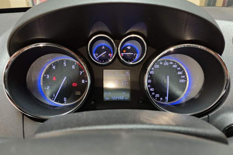 Used CHANGAN CS35 2016 1.6L Manual Luxury Model China IV Instrument Cluster