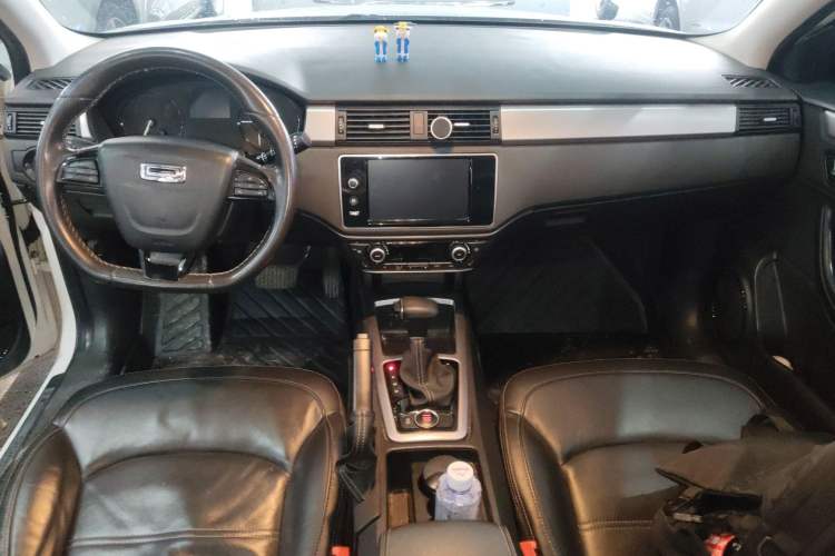 Used Qoros 3 2015 Urban SUV 1.6T Automatic – Dynamic Edition Enhanced Model