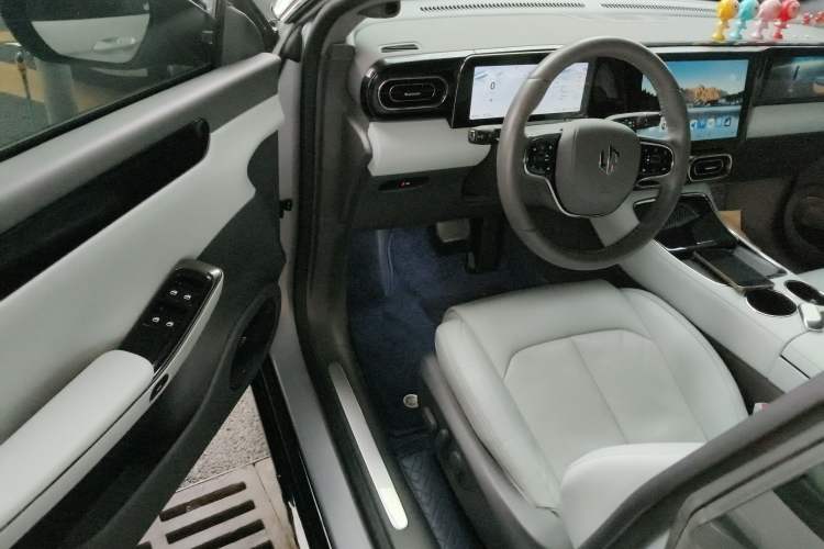 Used Leapmotor C01 2022 Four-Wheel Drive Dual-Motor Performance Version