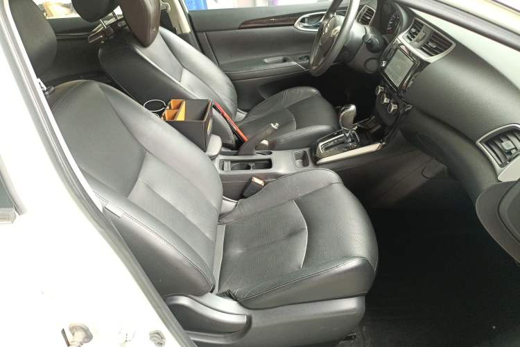 Used Nissan Sylphy 2016 1.6 XL CVT Deluxe Edition Right Front Seat