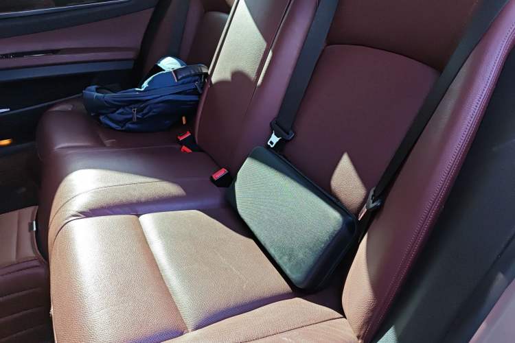 Used BMW 7 Series 2013 740Li Leading Model
