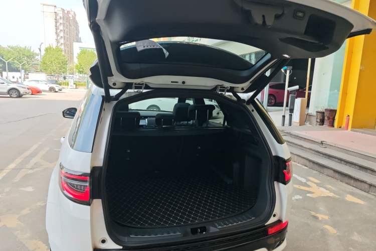 Used Land Rover Discovery Sport New Energy 2021 P300e Performance Tech Edition