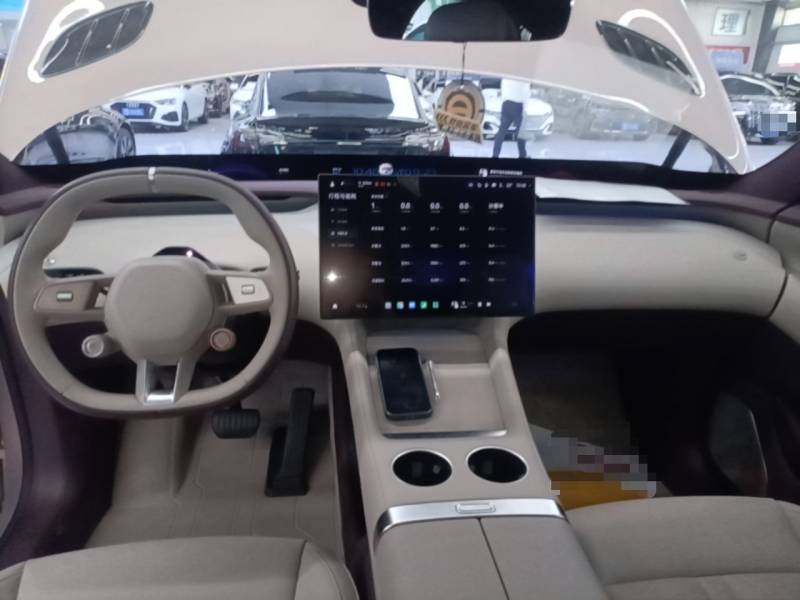 Used Xiaomi Auto YU7 2025 Ultra-Long Range All-Wheel Drive Pro Version — 17